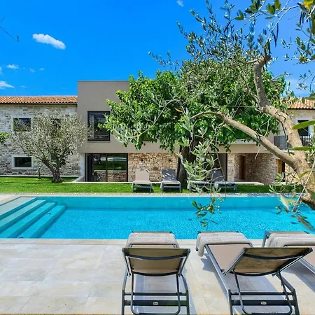 Nyaraló Melon Kirmenjak