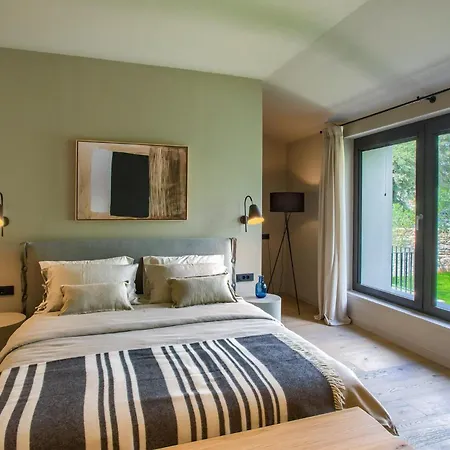 Melon Feriehus Kirmenjak